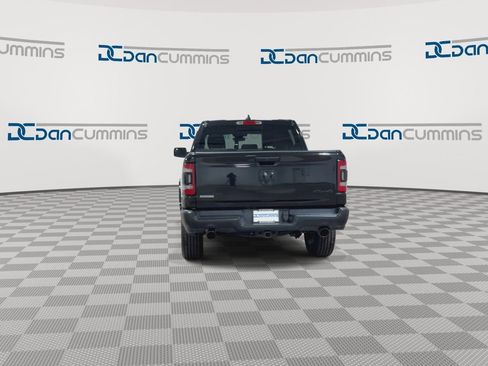 Used 2020 RAM 1500 Big Horn w/ Built-to-serve Edition image 7