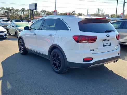 Used 2019 Kia Sorento EX image 4