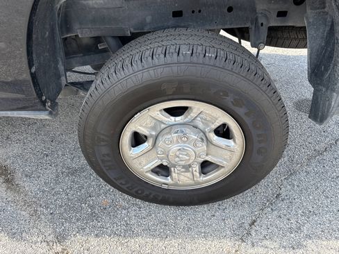 Used 2024 RAM 2500 Big Horn w/ Bed Utility Group image 18