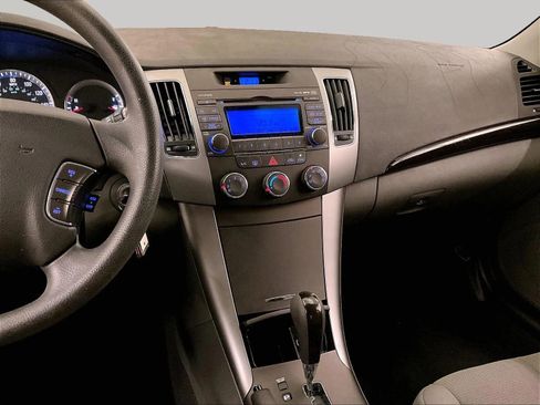 Used 2009 Hyundai Sonata GLS w/ Popular Equipment Pkg 2 FWD image 6