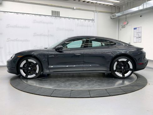 Used 2025 Porsche Taycan image 2