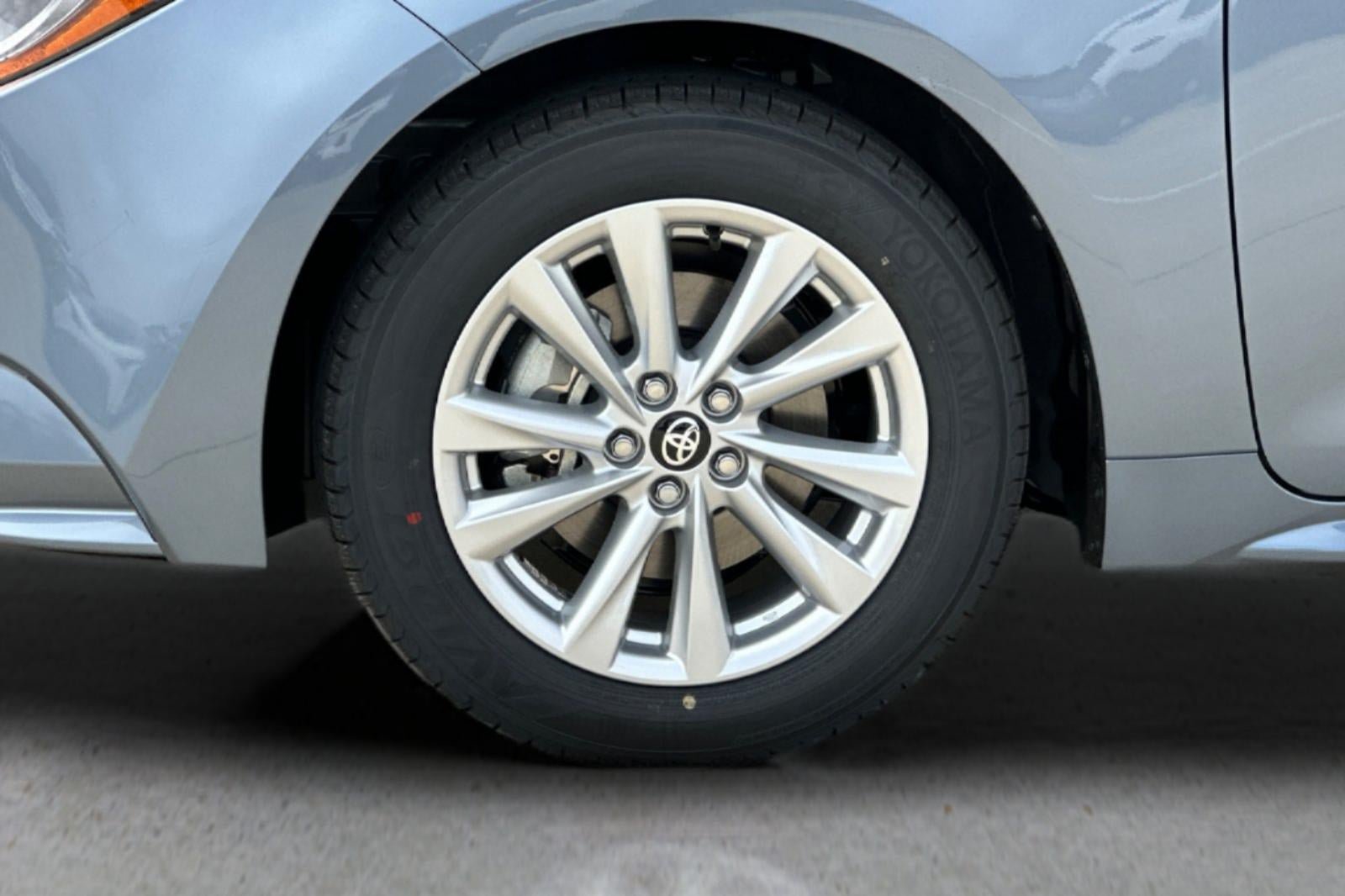 New 2027 Toyota Corolla LE FWD image 29