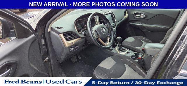 Used 2014 Jeep Cherokee Latitude AWD/4WD image 15