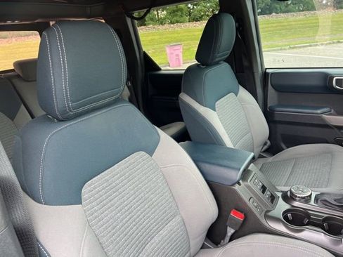 Used 2022 Ford Bronco Outer Banks image 36