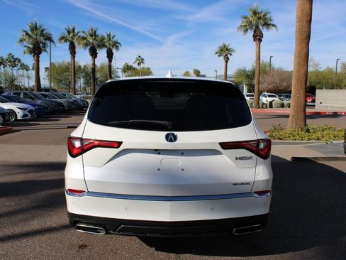 Used 2023 Acura MDX SH-AWD w/ Technology Package image 4