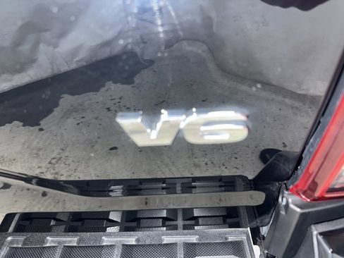 Used 2023 Toyota Tacoma SR image 29