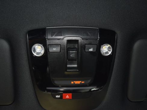 Used 2025 Kia Sportage X-Line w/ Premium Package AWD/4WD image 49