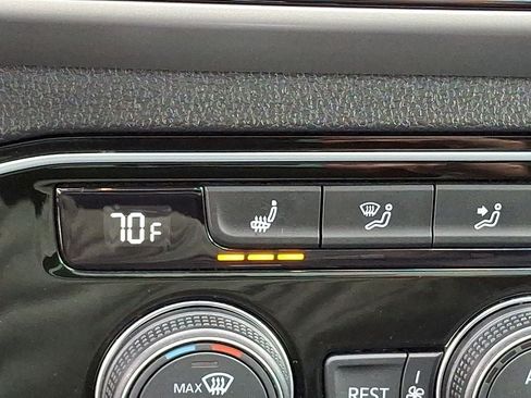 Certified 2023 Volkswagen Atlas SEL R-Line AWD/4WD image 27