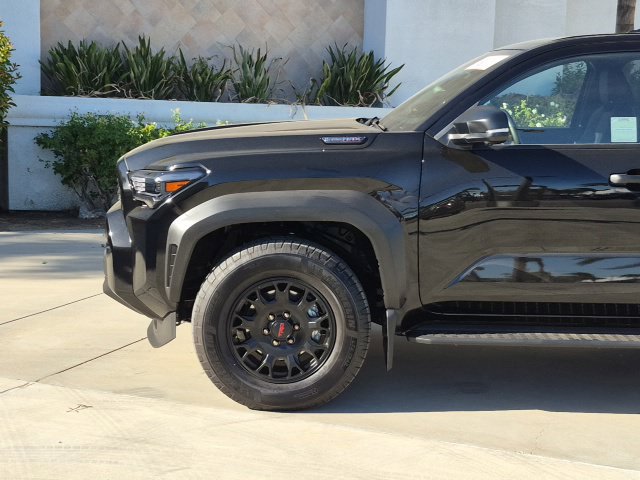 Used 2026 Toyota 4Runner TRD Off-Road Premium AWD/4WD image 23