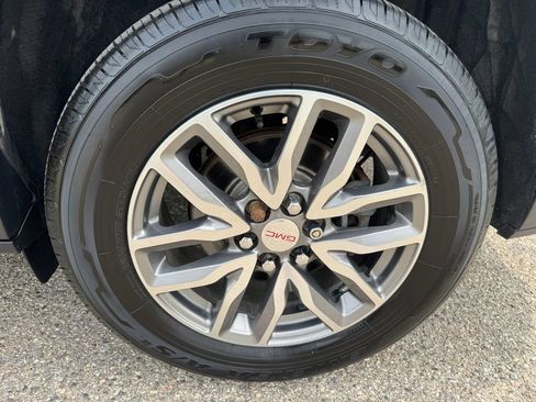 Used 2019 GMC Acadia SLE w/ Driver Alert Package I AWD/4WD image 27