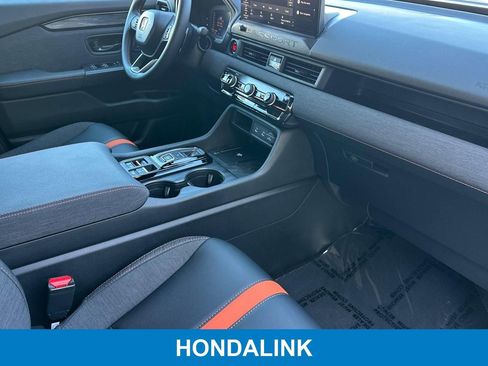 Certified 2026 Honda Passport TrailSport image 19