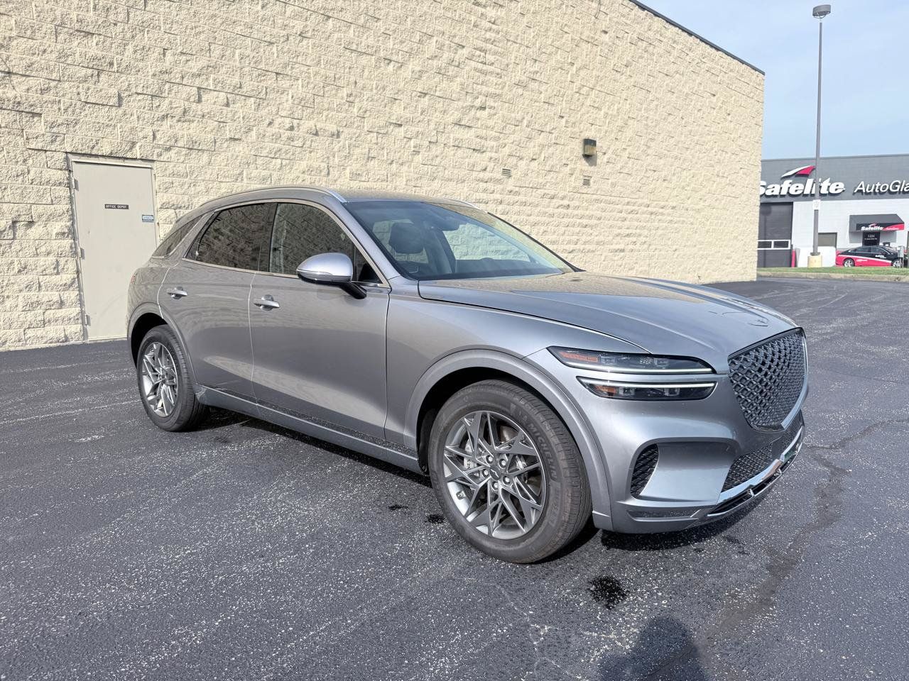 Used 2025 Genesis GV70 2.5T AWD/4WD image 7