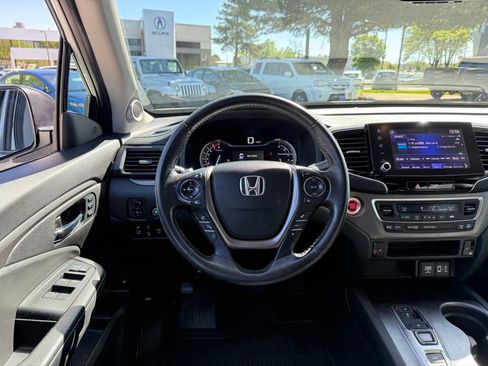 Used 2023 Honda Ridgeline RTL image 2