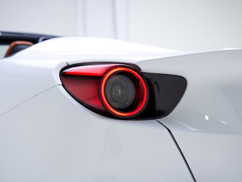 Used 2022 Ferrari Portofino M image 29