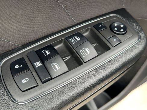 Used 2022 Dodge Charger GT w/ Blacktop Package image 20