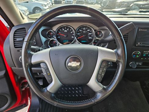 Used 2008 Chevrolet Silverado 2500 LT w/ 1LT Convenience Package image 18