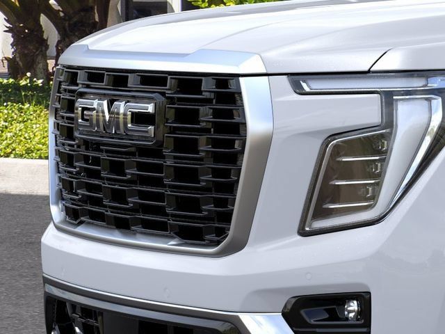 New 2026 GMC Yukon Denali w/ Denali Reserve Package AWD/4WD image 13
