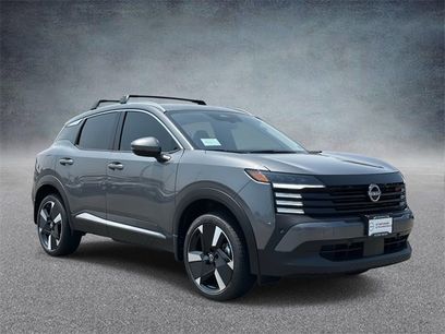 New 2025 Nissan Kicks SR