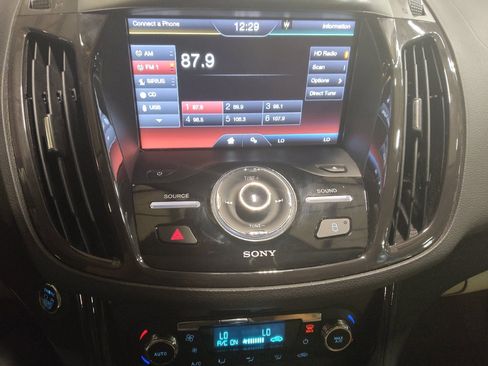 Used 2014 Ford Escape Titanium FWD image 25