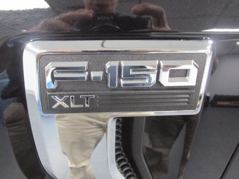 Used 2025 Ford F150 XLT w/ Equipment Group 301A Standard AWD/4WD image 19