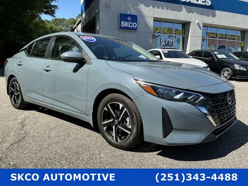 Used 2024 Nissan Sentra SV FWD image 7