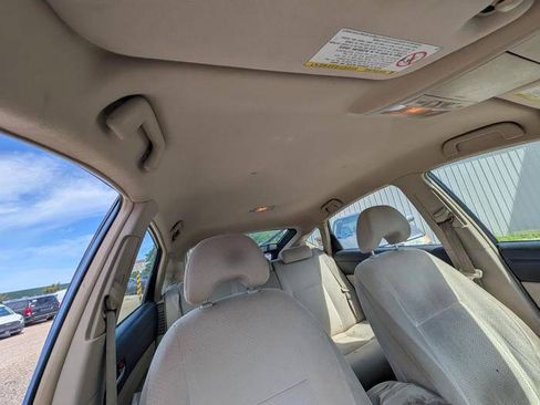 Used 2005 Toyota Prius FWD image 31