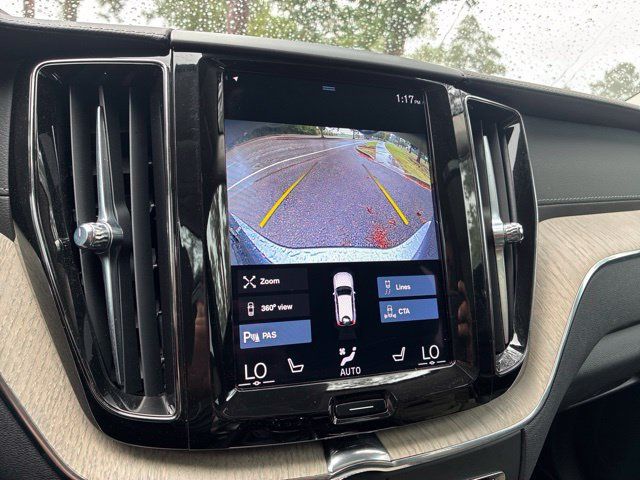Used 2020 Volvo XC60 T5 Inscription w/ Protection Package AWD/4WD image 32