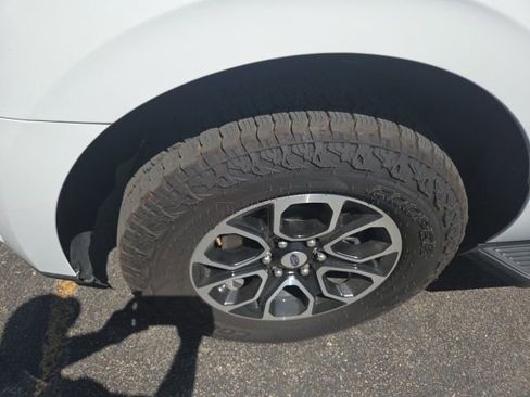 Used 2023 Ford Expedition XLT AWD/4WD image 36