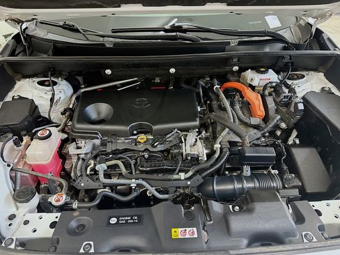 Used 2019 Toyota RAV4 LE image 34