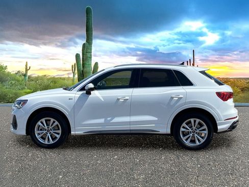 Used 2025 Audi Q3 2.0T Premium AWD/4WD image 3