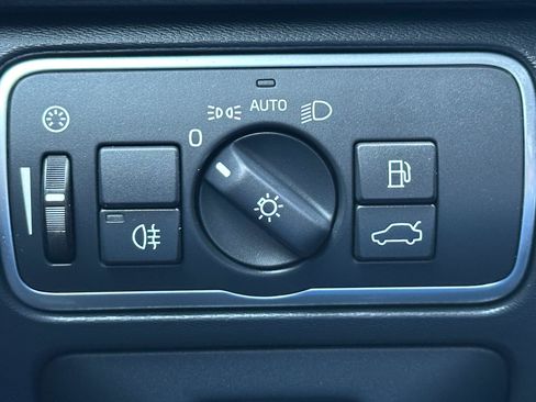 Used 2017 Volvo XC60 T6 Inscription w/ Preferred Option Package image 28