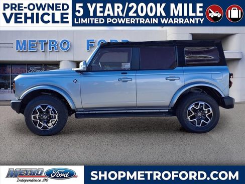 Used 2021 Ford Bronco Outer Banks image 7