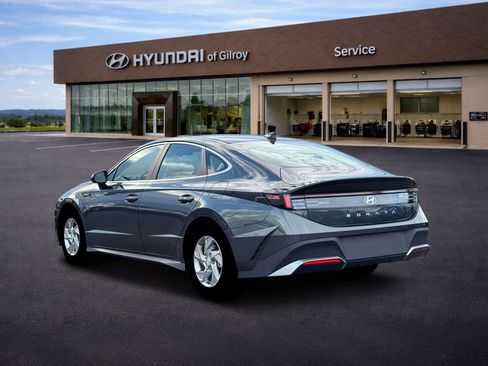 New 2026 Hyundai Sonata SE FWD image 5