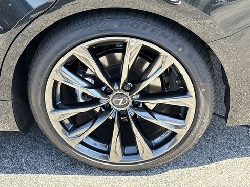 Used 2025 Lexus IS 350 F Sport RWD image 31