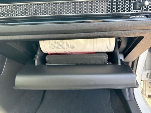 Used 2022 Honda Civic Touring image 35