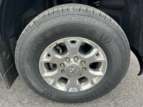 Used 2023 RAM 2500 Laramie AWD/4WD image 11