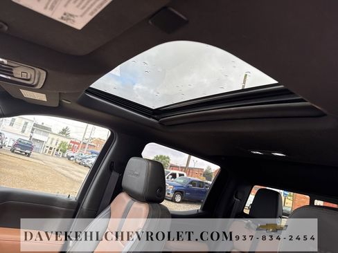 Used 2022 Chevrolet Silverado 1500 High Country w/ Z71 Off-Road Package image 24