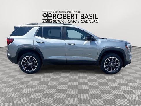 New 2026 GMC Terrain Elevation w/ Elevation Premium Package AWD/4WD image 9