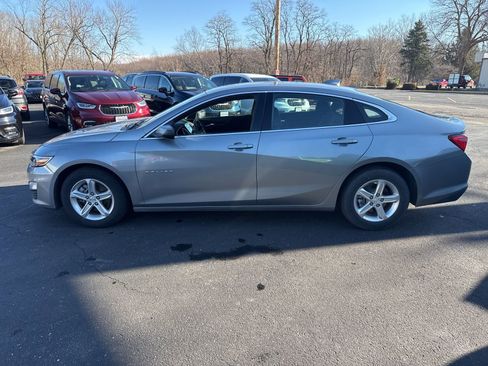 Used 2024 Chevrolet Malibu LT image 5