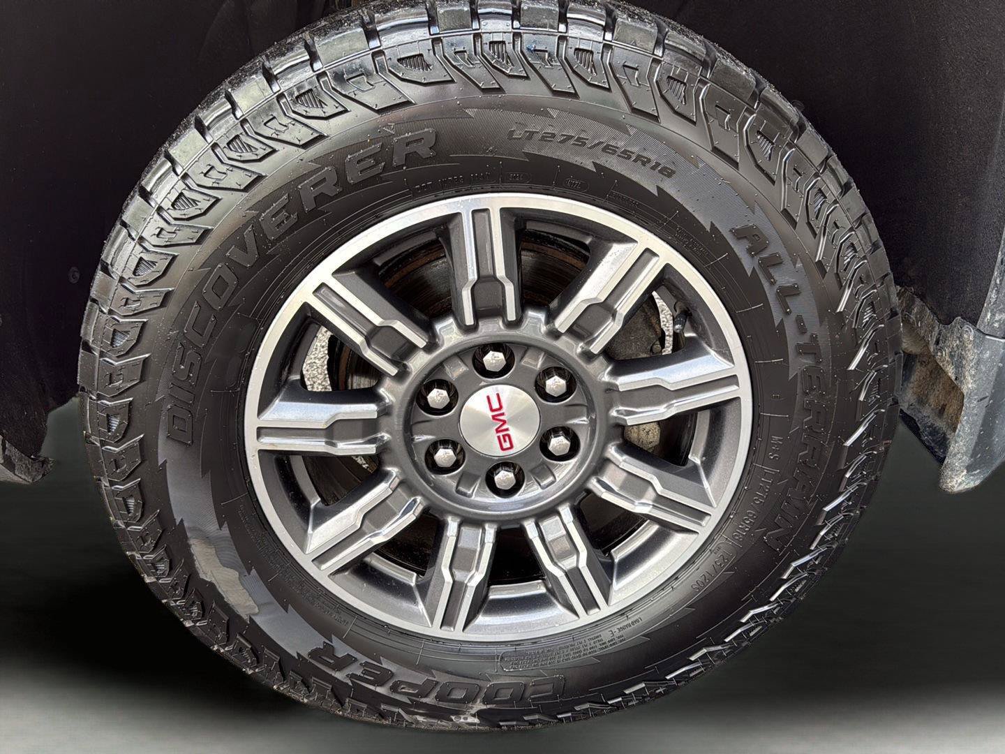 Used 2024 GMC Sierra 1500 AT4 w/ AT4 Preferred Package AWD/4WD image 24