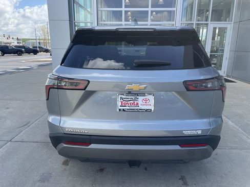 Used 2025 Chevrolet Equinox LT FWD image 32