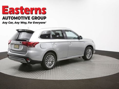 Used 2022 Mitsubishi Outlander LE AWD/4WD image 42