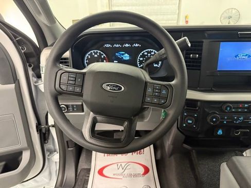 New 2026 Ford F250 XL w/ XL Chrome Package image 16