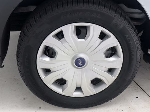 Used 2020 Ford Transit Connect XL FWD image 30