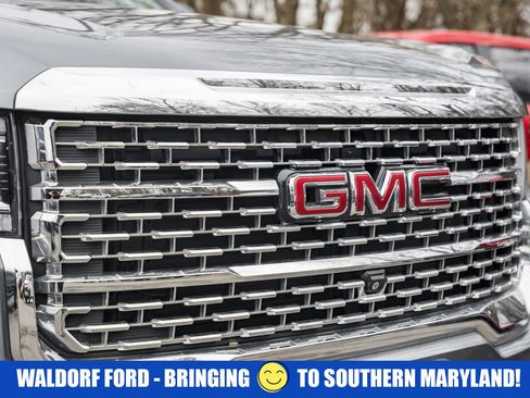 Used 2020 GMC Acadia Denali w/ Technology Package image 12