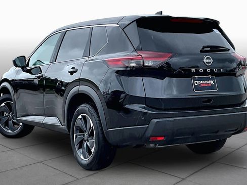 Used 2025 Nissan Rogue SV FWD image 12