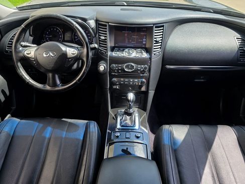Used 2015 INFINITI QX70 2WD w/ Premium Package image 24