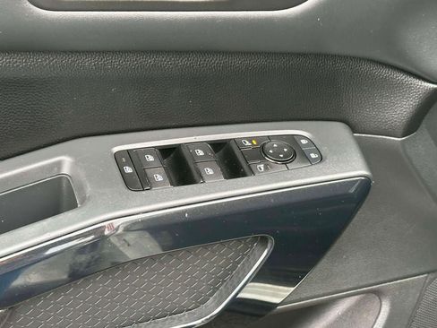 Certified 2024 Nissan Pathfinder SV image 16