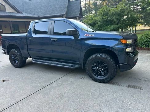 Used 2021 Chevrolet Silverado 1500 Custom Trail Boss AWD/4WD image 5