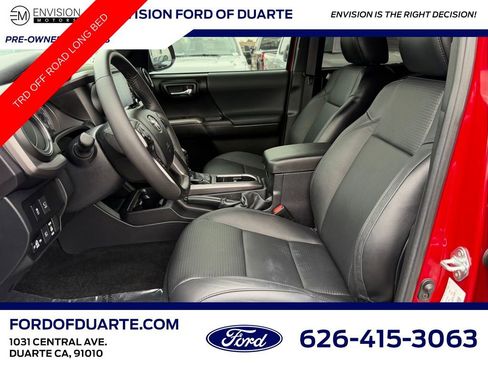 Used 2022 Toyota Tacoma TRD Off-Road image 15